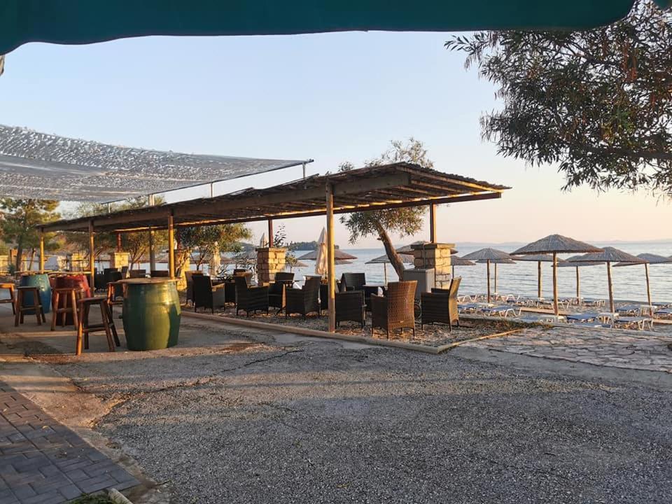 איגומניטסה Camping Drepanos מראה חיצוני תמונה