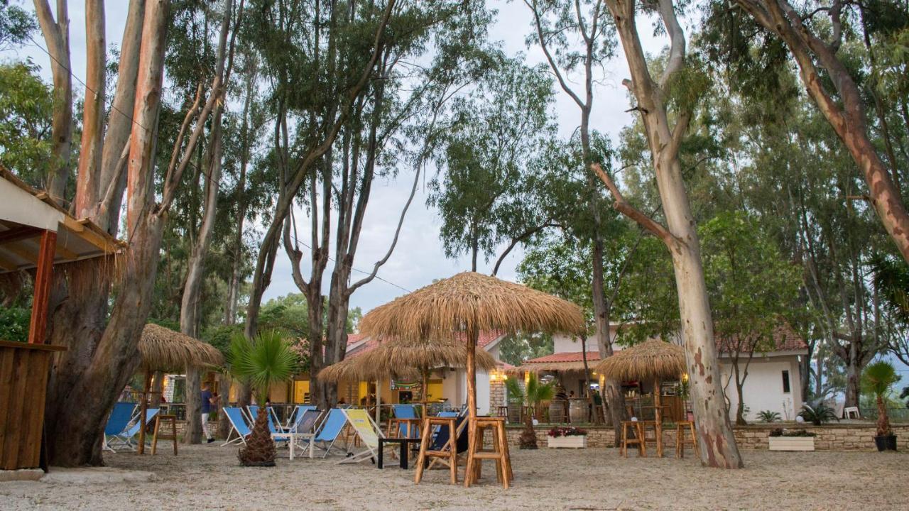 איגומניטסה Camping Drepanos מראה חיצוני תמונה