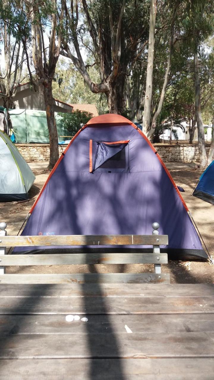 מלון איגומניטסה Camping Drepanos מראה חיצוני תמונה